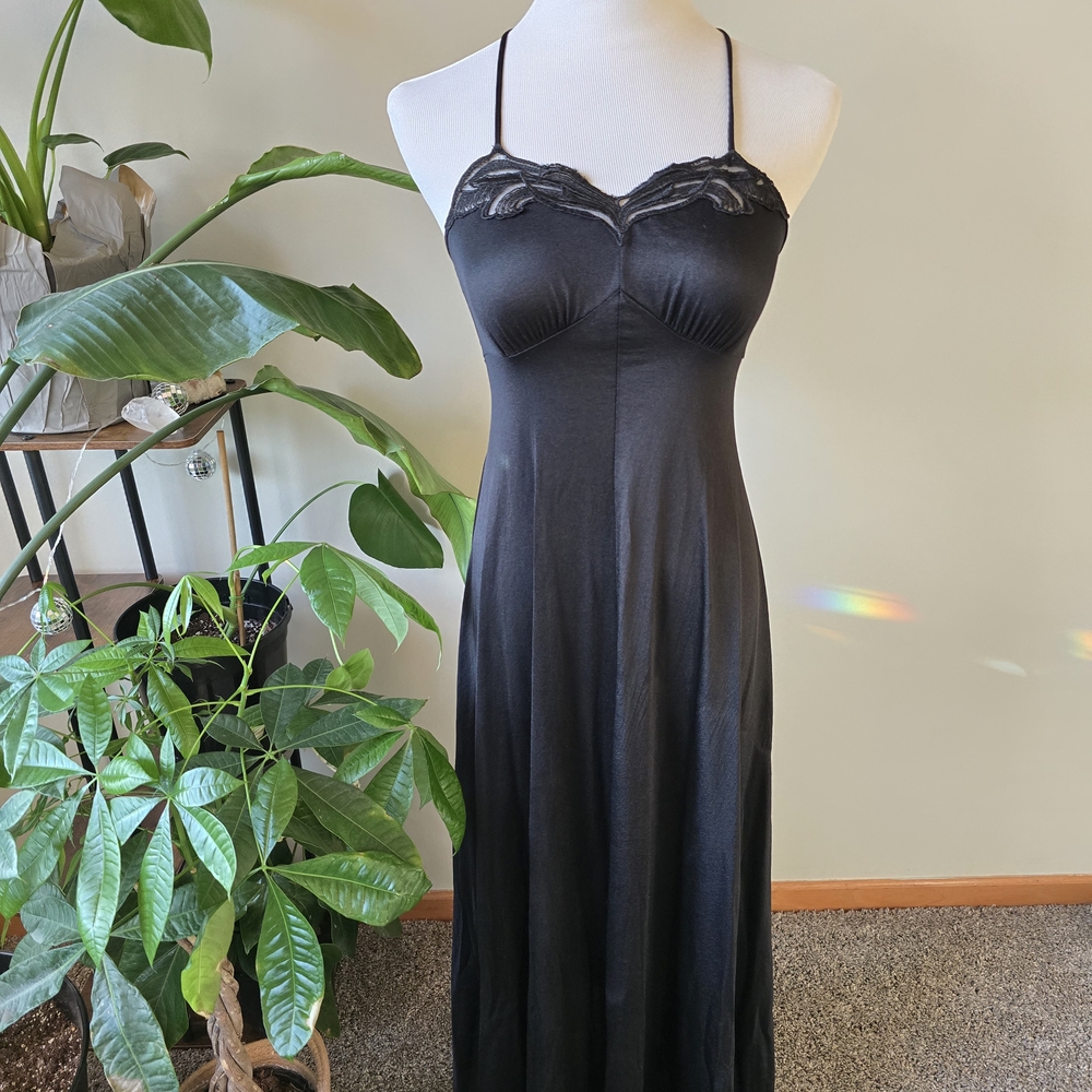 Elegant Black Lace Trim Nightgown